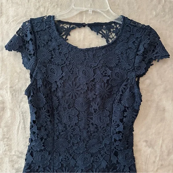 Lulu's Midnight Blue Floral Lace Mini Dress Size Medium - Picture 3 of 15
